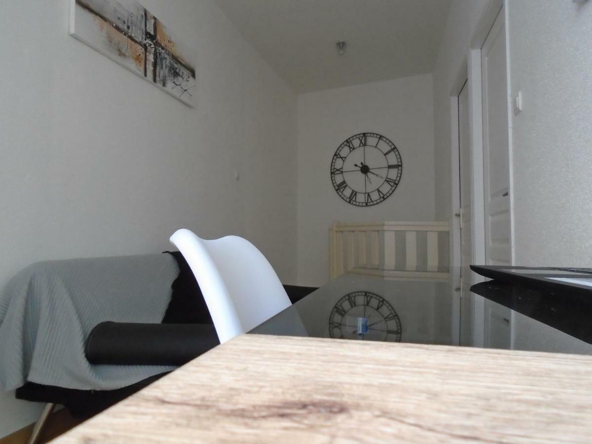 Appartements Baron Bouvier Vesoul Luaran gambar